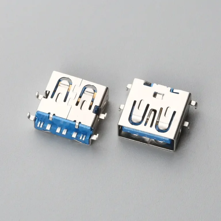 1.BUSF092L3N11368SR USB3.0 AF 沉板式SMT H=2.11mm 10G