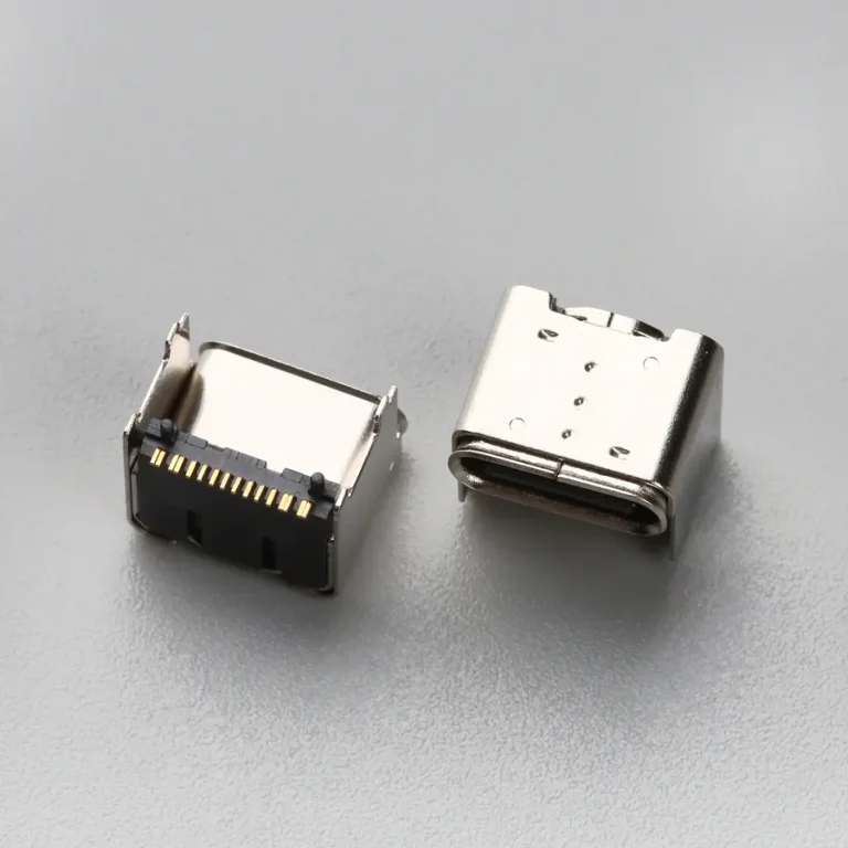 9.BUSF162B3N11413SR USB TYPE C 16P 母座 板上垫高 H=4.3mm　