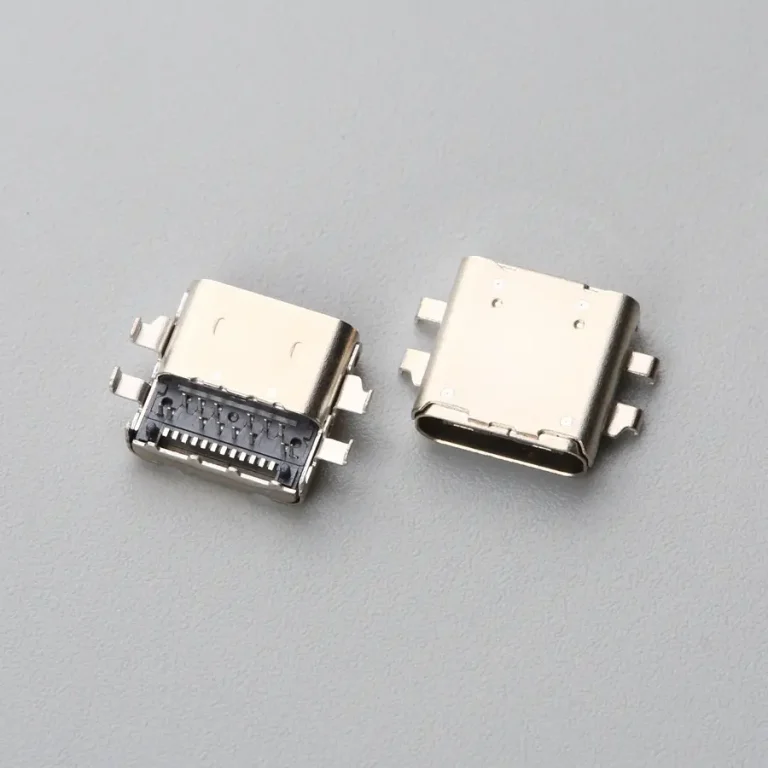 17.BUSF242B3N11339SR USB TYPE C 24P 母座 双层外壳 沉板式前插后贴 H=2.43mm CH=0.75mm