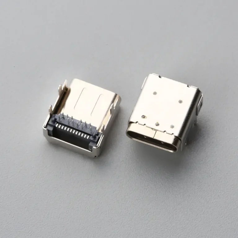 23.BUSF242B3N32352SR USB TYPE C 24P 母座 板上加高型 前插后贴 CH=3.40mm 外壳尾部掏空