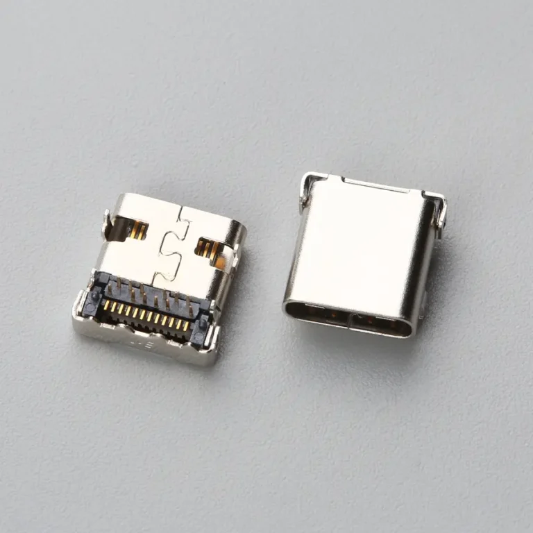 24.BUSM24B3N61312 USB TYPE C 24P 母座 板上型前插后贴 外壳尾部有焊点 无上弹片