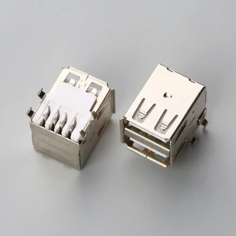 5.BUSF08W2N1222 双层 USB2.0 AF 板上型DIP 带卷边弯脚