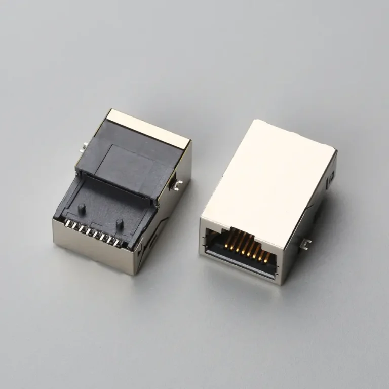 7.BRJF08B1N1106 RJ45 沉板式SMT H=8.83mm 不带灯