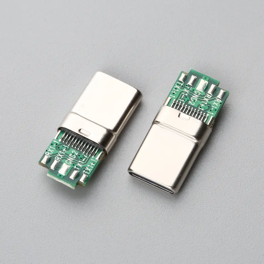 32.BUSM24B3N11215 USB TYPE C 24P 公座 拉伸外壳 C=10nF R=56K 配线夹