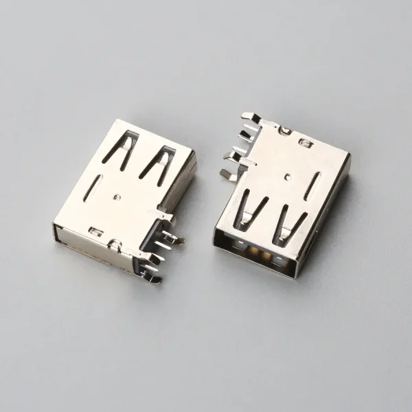 7.BUSF04B2N1225 USB2.0 AF 侧插DIP 无卷边弯脚