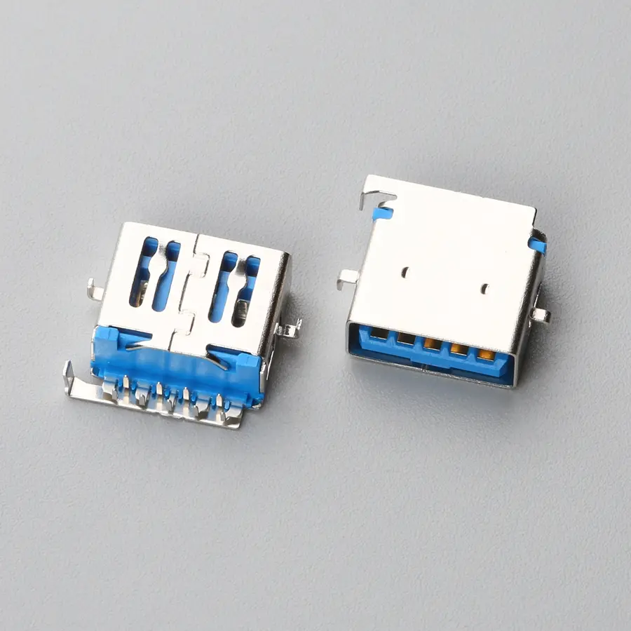 13.BUSF09L1N12156 USB3.0 AF 反向沉板式DIP H=1.36mm 少右脚