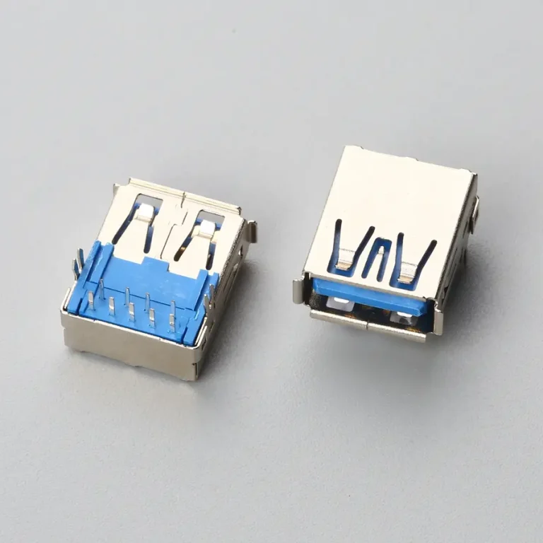 18.BUSF09L2N1274 USB3.0 AF 板上型DIP 带卷边带鱼叉脚