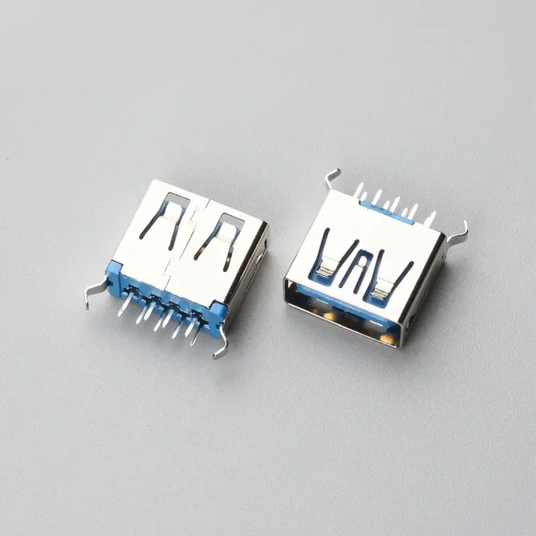 29.BUSF09L1N12145 USB3.0 AF 立式DIP H=11.50mm 无卷边蓝胶芯