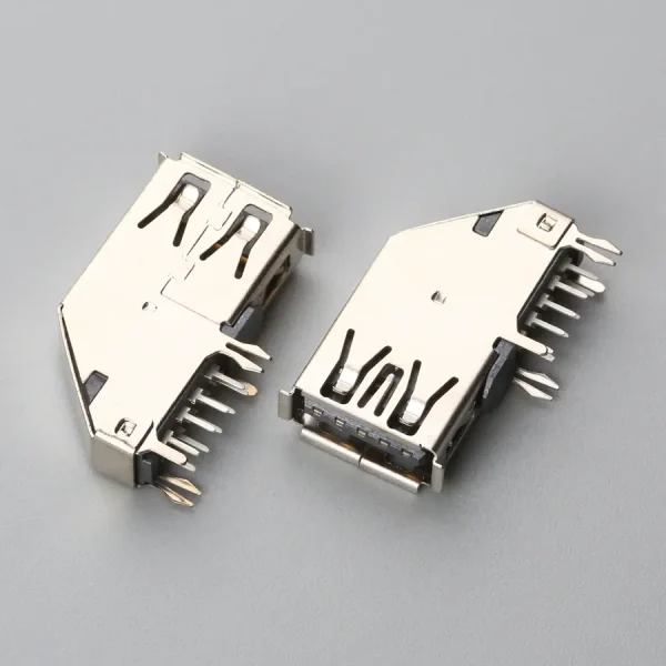 32.BUSF09B3N1227 USB3.0 AF 90度 侧插 DIP 不锈钢壳有卷边鱼叉脚
